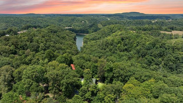 204 The Village Drive, Nancy, KY 42544