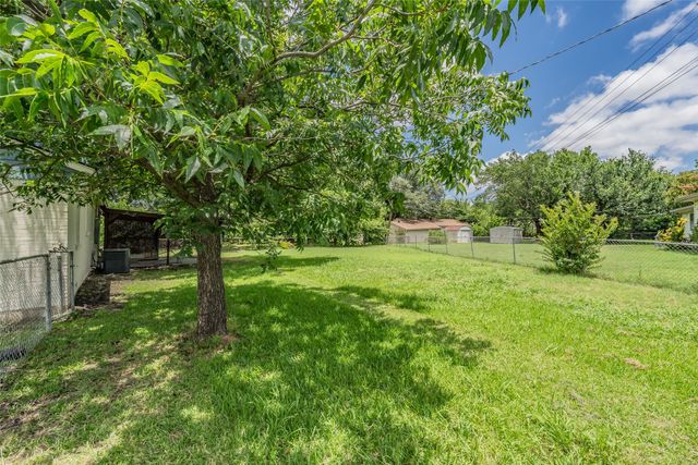 2005 Meadow Lane, Arlington, TX 76010