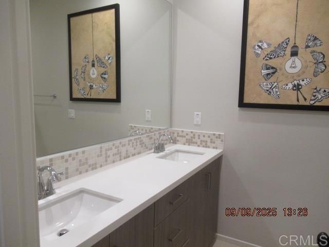 1008 Camino Prado, Chula Vista, CA 91913