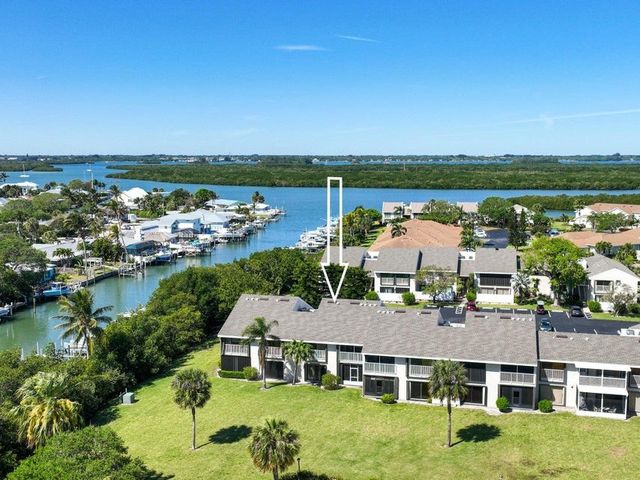 3212 S Lakeview Circle 10205, Fort Pierce, FL 34949
