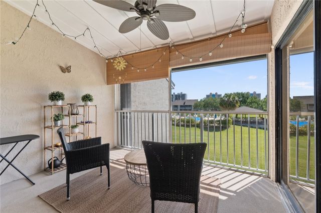 3212 S Lakeview Circle 10205, Fort Pierce, FL 34949