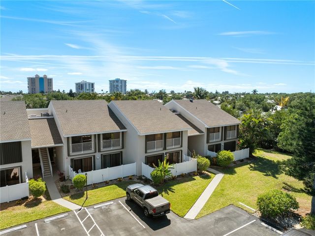 3212 S Lakeview Circle 10205, Fort Pierce, FL 34949