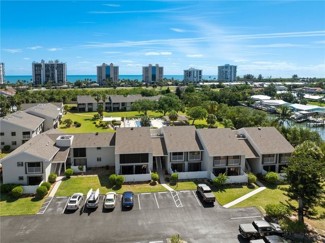 3212 S Lakeview Circle 10205, Fort Pierce, FL 34949