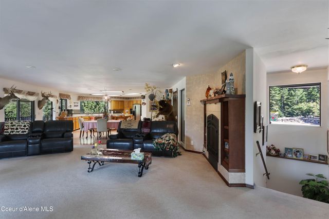 708 Blue Slide Rd, Thompson Falls, MT 59873