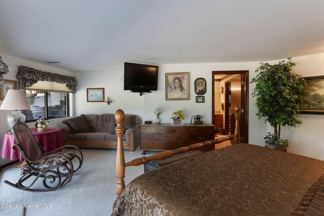 708 Blue Slide Rd, Thompson Falls, MT 59873