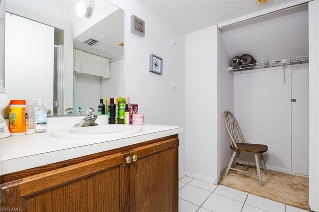 7261 Albany RD, Fort Myers, FL 33967