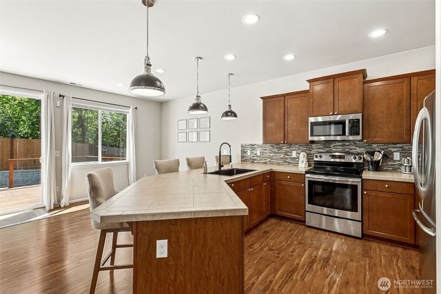 2410 195th Street Ct E, Spanaway, WA 98387