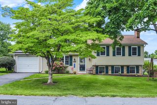 118 NITTANY DRIVE, Mechanicsburg, PA 17055