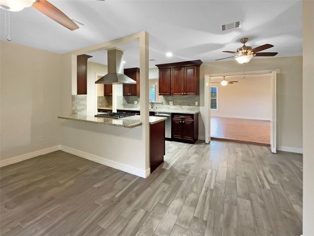 12107 Pompton Drive, Houston, TX 77089