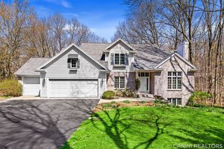 7887 Burrstone Court, Caledonia, MI 49316
