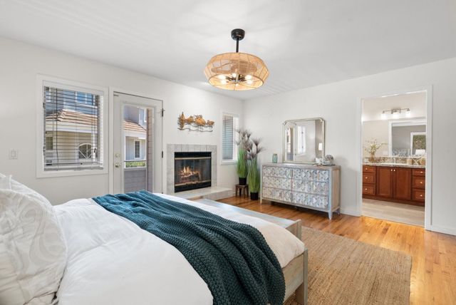 152 Frederick Street, Santa Cruz, CA 95062