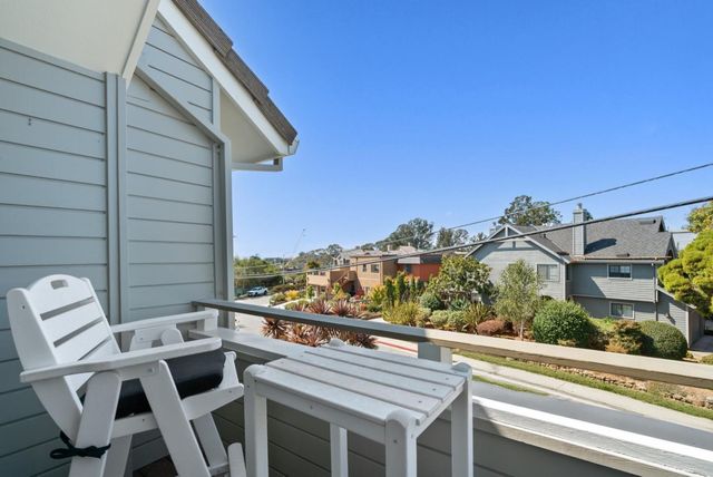 152 Frederick Street, Santa Cruz, CA 95062