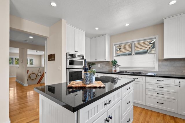 152 Frederick Street, Santa Cruz, CA 95062