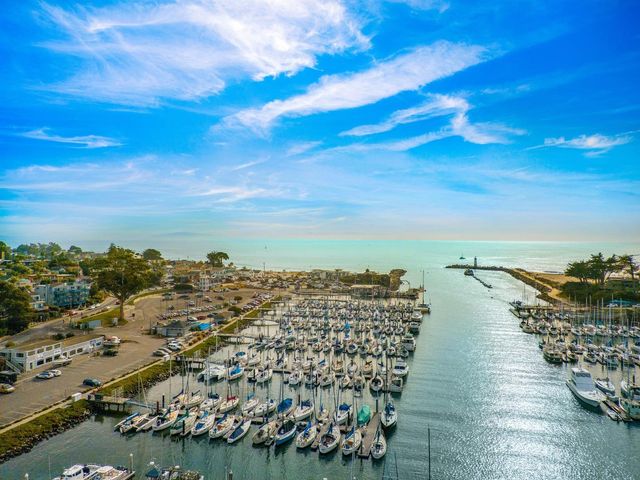 152 Frederick Street, Santa Cruz, CA 95062