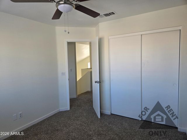 4025 E COOLBROOK Avenue, Phoenix, AZ 85032