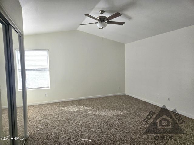 4025 E COOLBROOK Avenue, Phoenix, AZ 85032