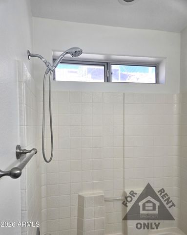 4025 E COOLBROOK Avenue, Phoenix, AZ 85032