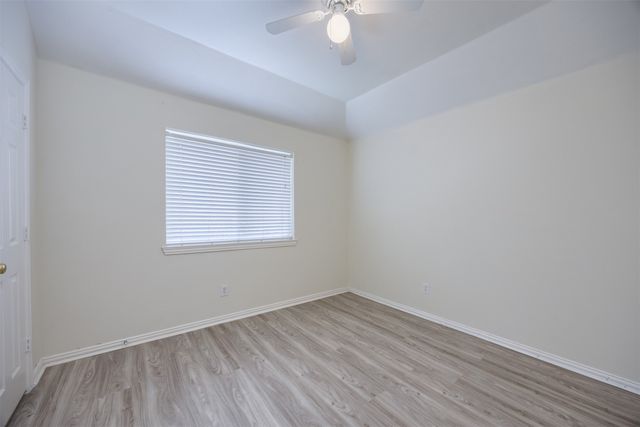 6609 Amesbury Lane, Rowlett, TX 75089