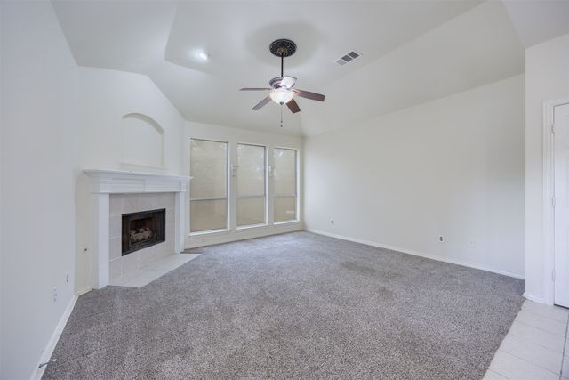 6609 Amesbury Lane, Rowlett, TX 75089