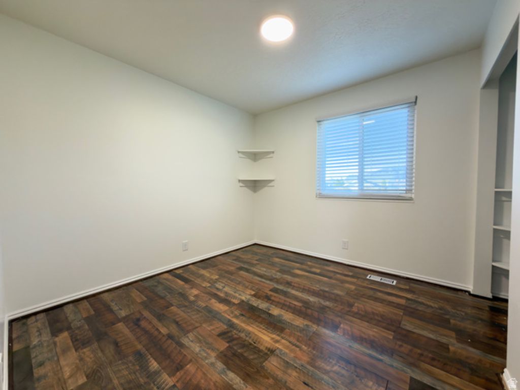 Image 22 of property listing at 1443 W 600 N, Pleasant Grove, UT 84062