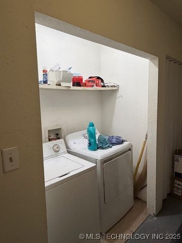 21403 E 410 Road, Chelsea, OK 74016