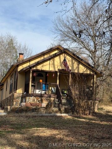 21403 E 410 Road, Chelsea, OK 74016