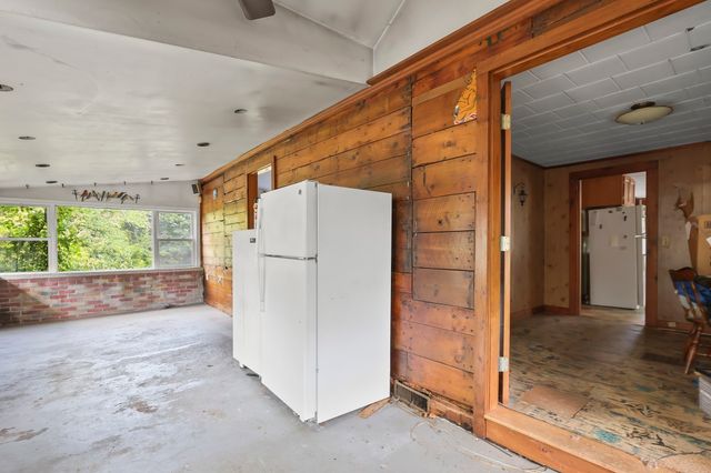 2576 Cranberry Hwy, Wareham, MA 02571