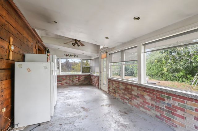 2576 Cranberry Hwy, Wareham, MA 02571