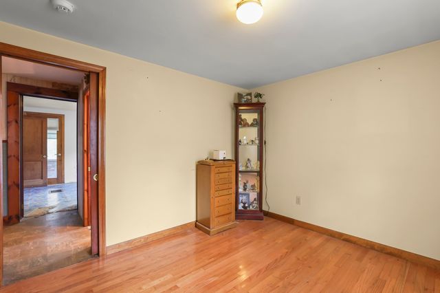 2576 Cranberry Hwy, Wareham, MA 02571