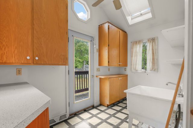 2576 Cranberry Hwy, Wareham, MA 02571