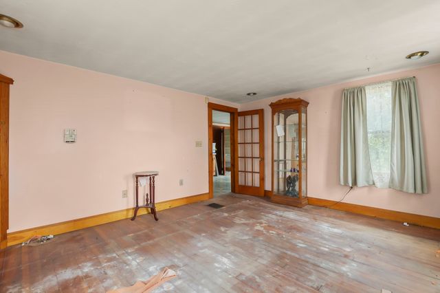 2576 Cranberry Hwy, Wareham, MA 02571