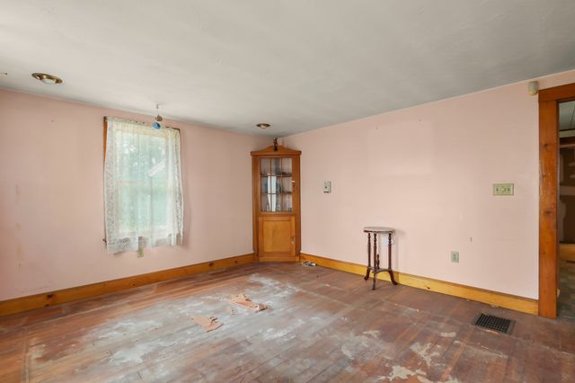 2576 Cranberry Hwy, Wareham, MA 02571
