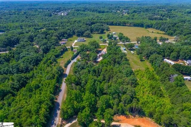 11 Cougar Lane, Greenville, SC 29609