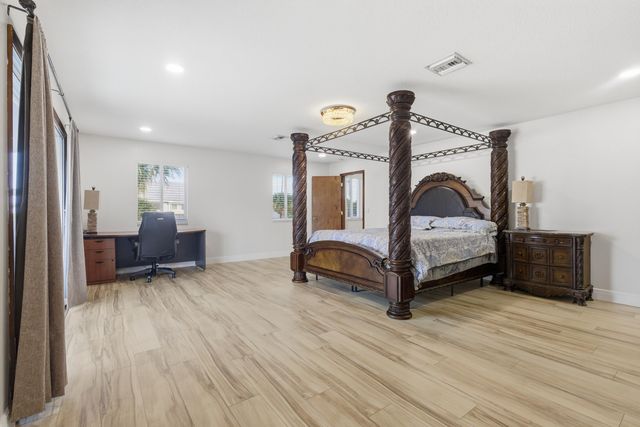 4949 N Highway A1a 213, Fort Pierce, FL 34949