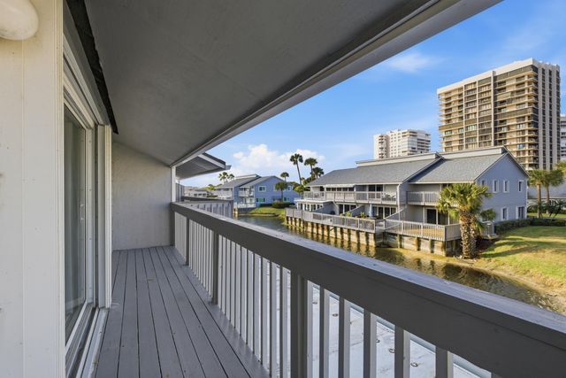 4949 N Highway A1a 213, Fort Pierce, FL 34949