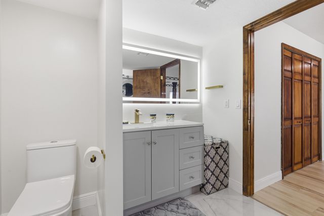 4949 N Highway A1a 213, Fort Pierce, FL 34949