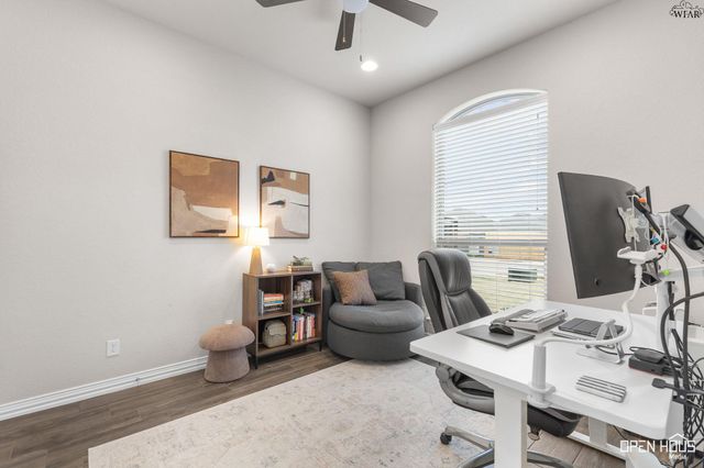 4918 LEDGESTONE DRIVE, Wichita Falls, TX 76310