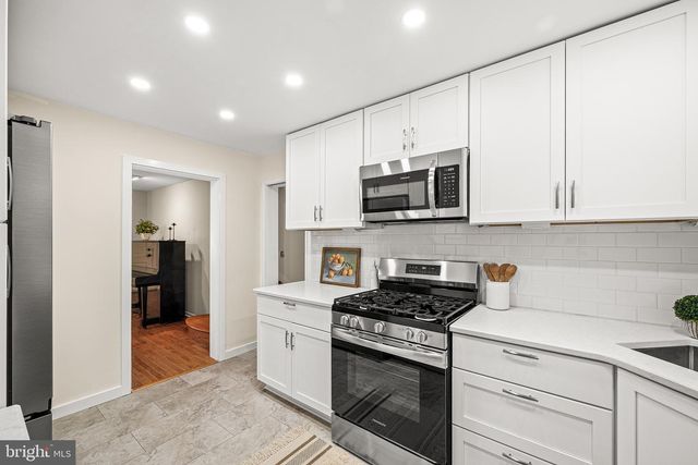 109 WESTMINSTER DR, Wallingford, PA 19086
