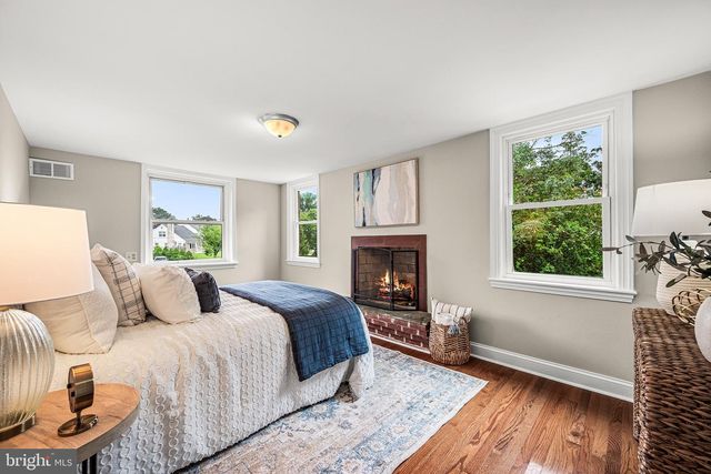 109 WESTMINSTER DR, Wallingford, PA 19086