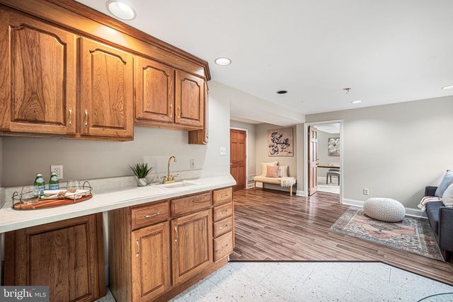 109 WESTMINSTER DR, Wallingford, PA 19086