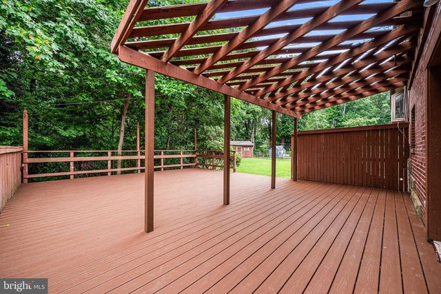109 WESTMINSTER DR, Wallingford, PA 19086
