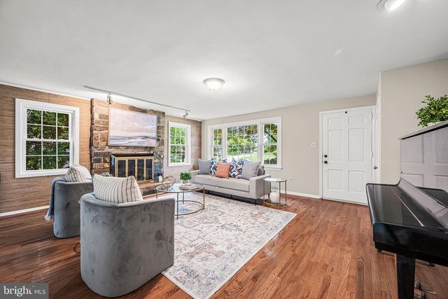 109 WESTMINSTER DR, Wallingford, PA 19086