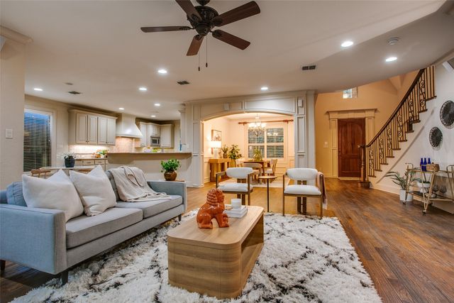 7238 Casa Loma Avenue, Dallas, TX 75214