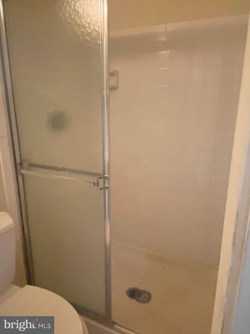 501 TAVENNER CT, Sterling, VA 20164