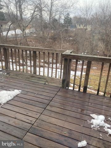 501 TAVENNER CT, Sterling, VA 20164