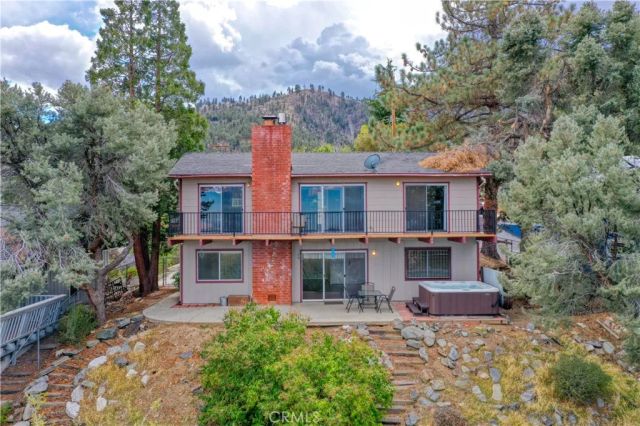 5534 Easter, Wrightwood, CA 92397