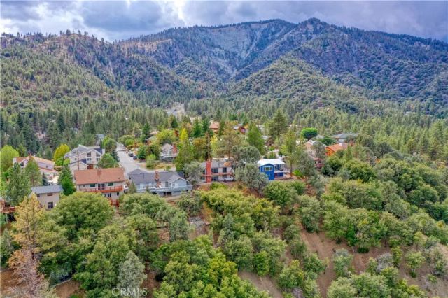 5534 Easter, Wrightwood, CA 92397