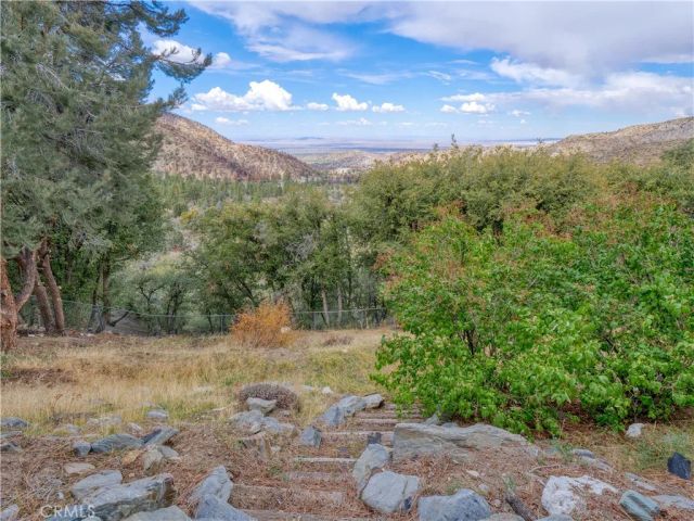 5534 Easter, Wrightwood, CA 92397