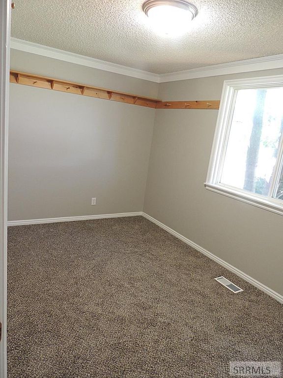 Image 12 of property listing at 530 N 6th W, St Anthony, ID 83445