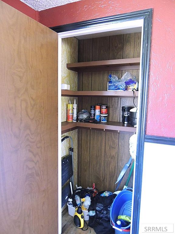 Image 15 of property listing at 530 N 6th W, St Anthony, ID 83445